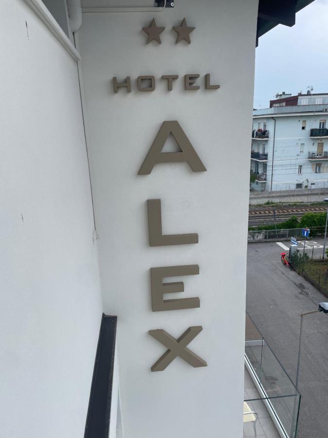 Hotel Alex Rimini Exteriér fotografie